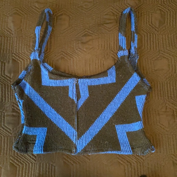 Skirt and blouse set - Picture 2 of 3